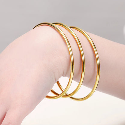 Round Minimalist Gold Bangle Bracelets