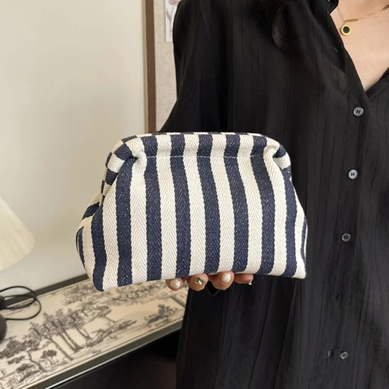 Woven Crochet Beach Clutch Dumpling Hobo Casual Handbags