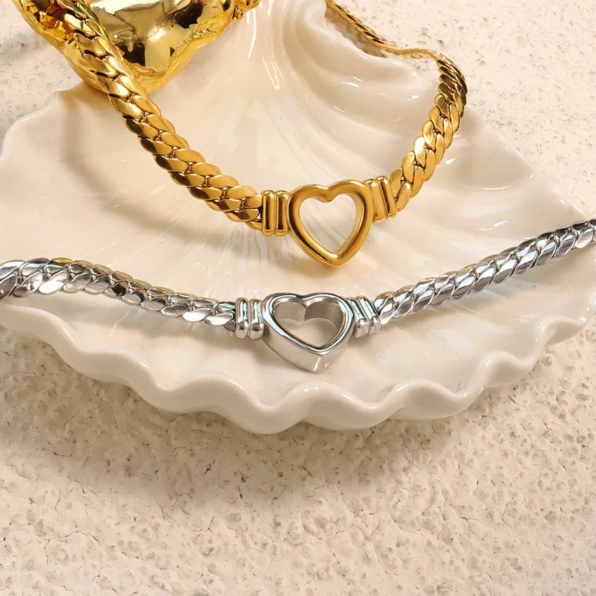 Stainless Steel Solid Gold Pvd Plated Chunky Thick Chain Hollow Heart Choker Necklace