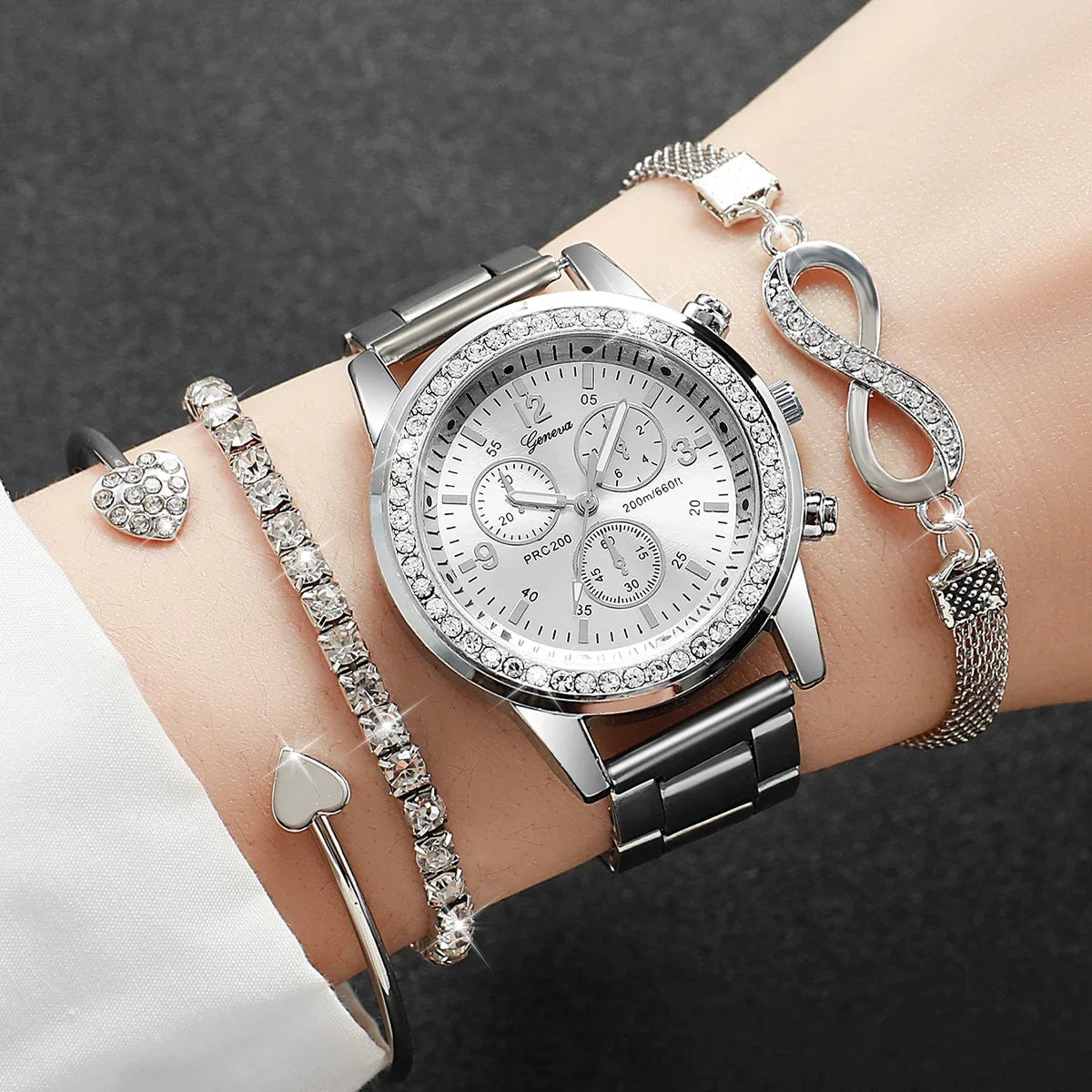 4PCS/Set Rhinestone Luxury Steel Band Quartz Bracelets Watches Set