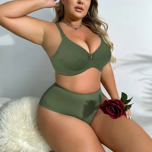 Plus Size Lingerie Set