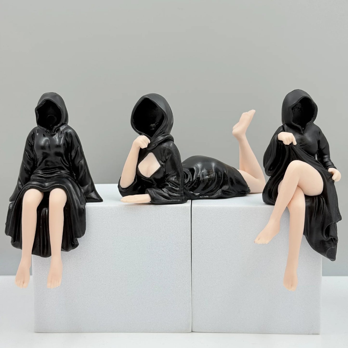 HOT Sexy 3d Mysterious Statue Gothic Black Robe Queen