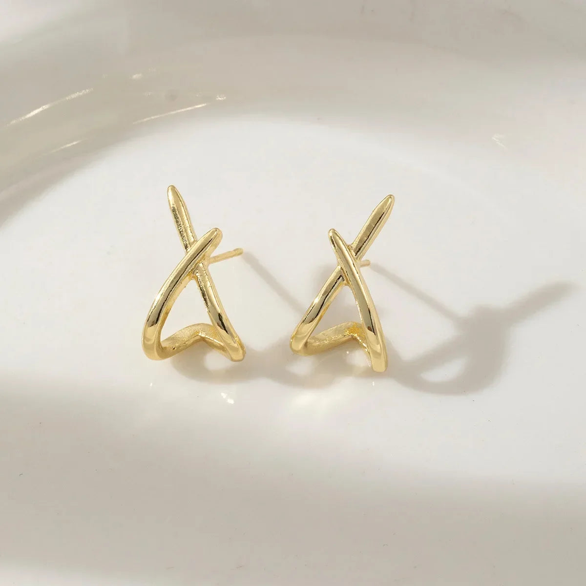 DANA Cross Stud Earrings