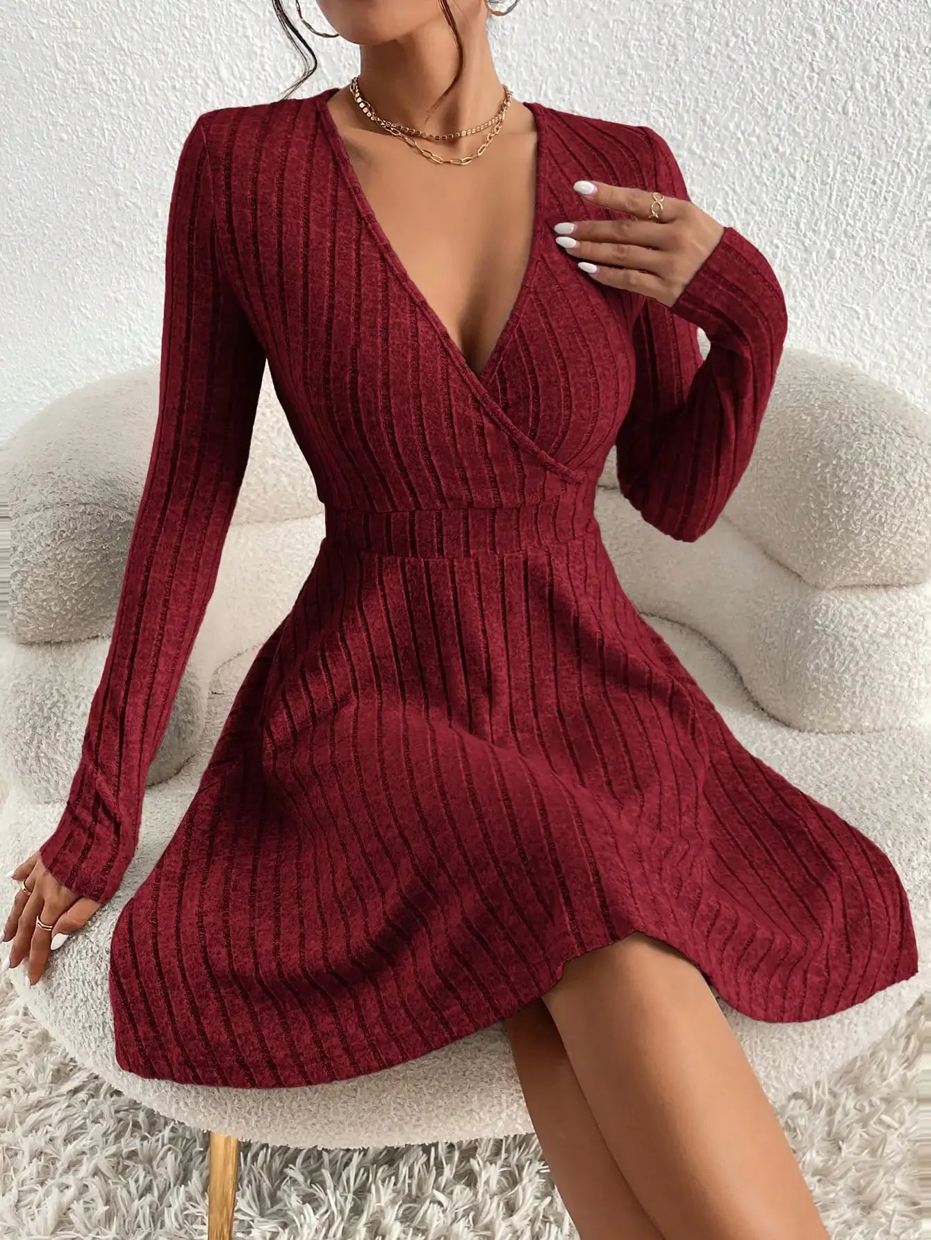 V-neck Sexy Big Swing Long-sleeved Dress