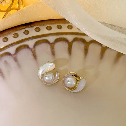 French Vintage Imitation Pearl Clip on Earrings