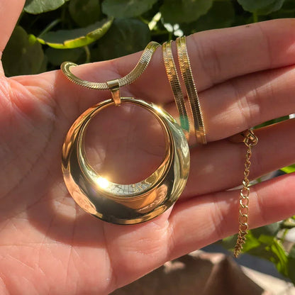 Exaggerated Punk Big Round O Shaped Necklace
