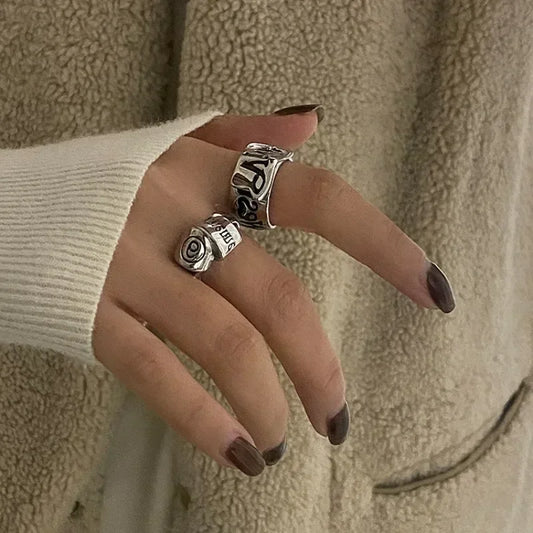 DANA Open Korean Letter Ring