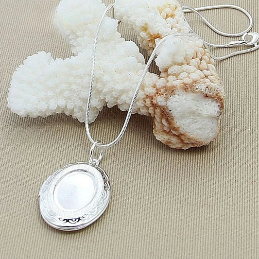 925 Sterling Silver Oval Round Photo Frame Necklace