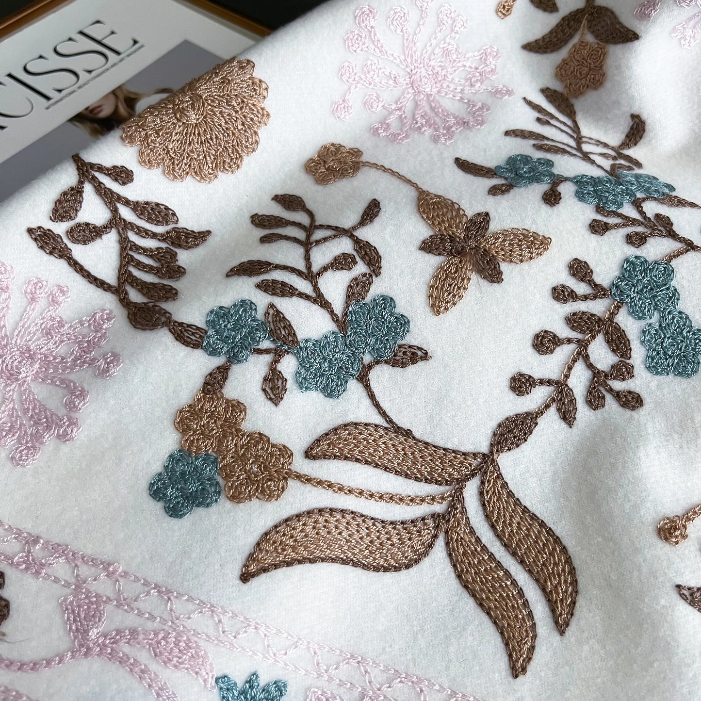 وشاح الكشمير الدافئ