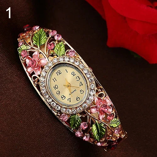 Reloj de pulsera de oro con flor de aleación de cristal de belleza