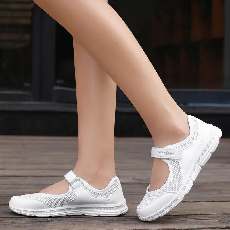 DANA Breathable Casual Walking Sneakers