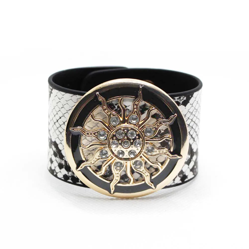 Leather Wide Circle Buckle Bracelet