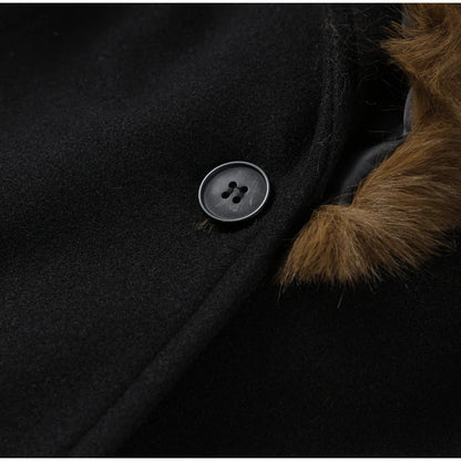 Elegantes abrigos de piel de manga larga