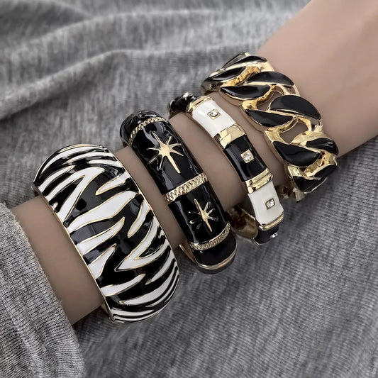 Zebra Shape Round Metal Wide Geometric Bracelet
