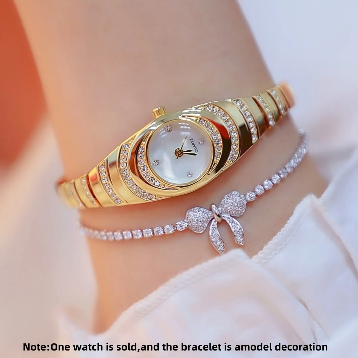Rhinestone round dial alloy quartz watch set