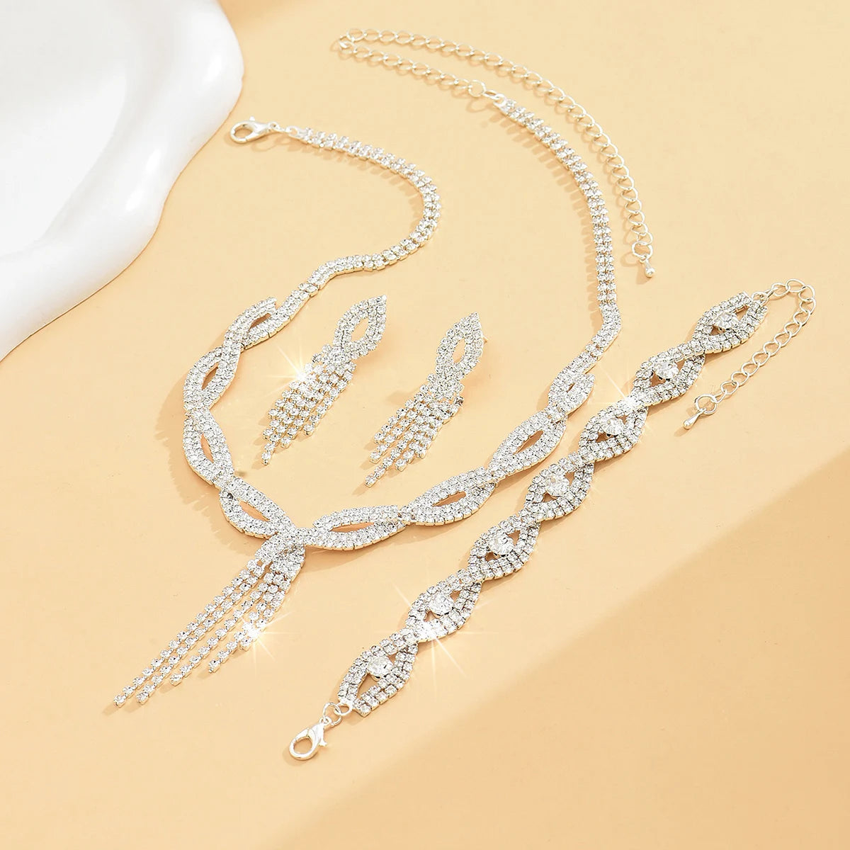Copper Claw Chain Hollow Tassel Necklace Set