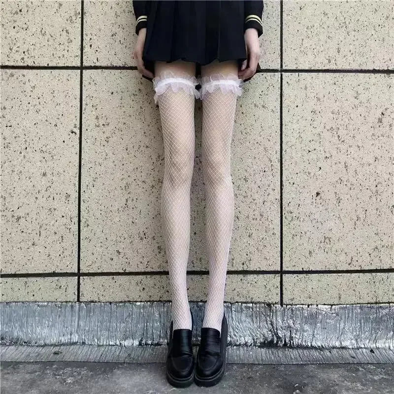 جوارب شفافة طويلة ومثيرة فوق الركبة