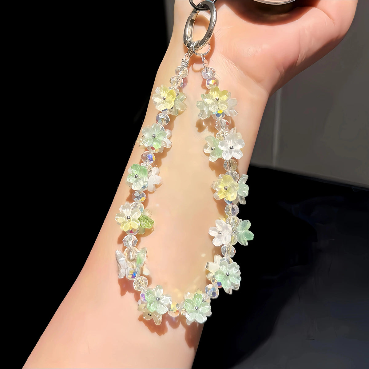 Gradient Crystal Flower Mobile Phone Chain Anti Loss Wrist Strap