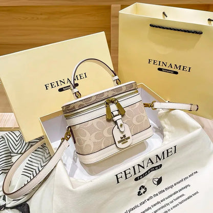 DANA minimalist small Box bag