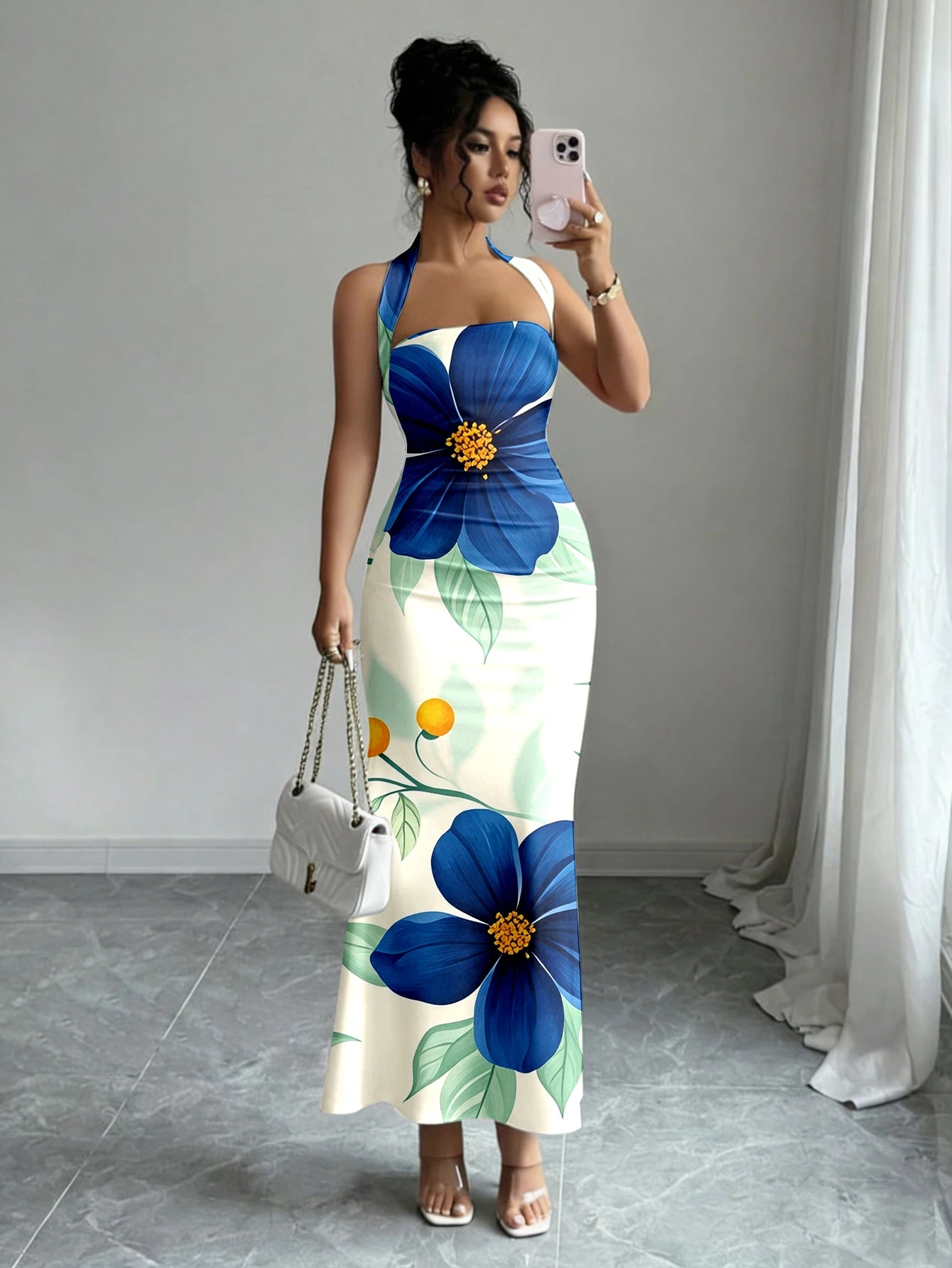 Hip-Hugging Sleeveless Long Collar Flowing Dress