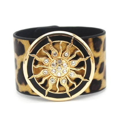 Leather Wide Circle Buckle Bracelet