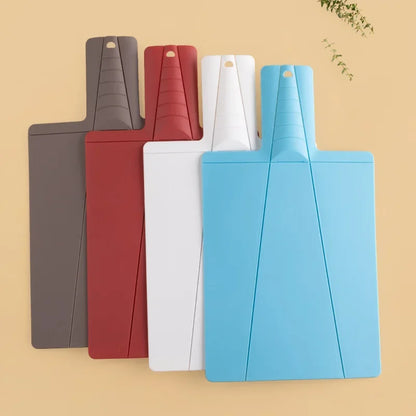 Creative foldable plastic cutting board