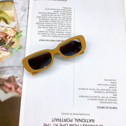 Cute Vintage Frosted Rectangle Sunglasses