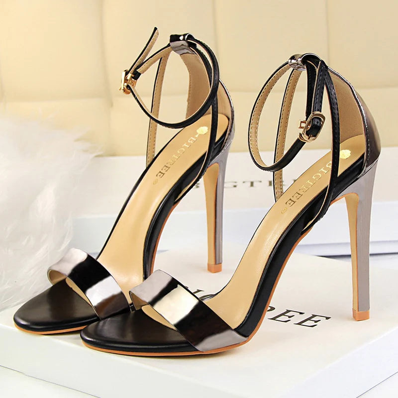 Black-White Concise Leather 11cm High Heels Sandals