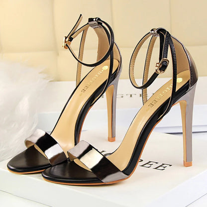 Black-White Concise Leather 11cm High Heels Sandals