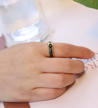 DANA Gold Crystal Ceramic Ring