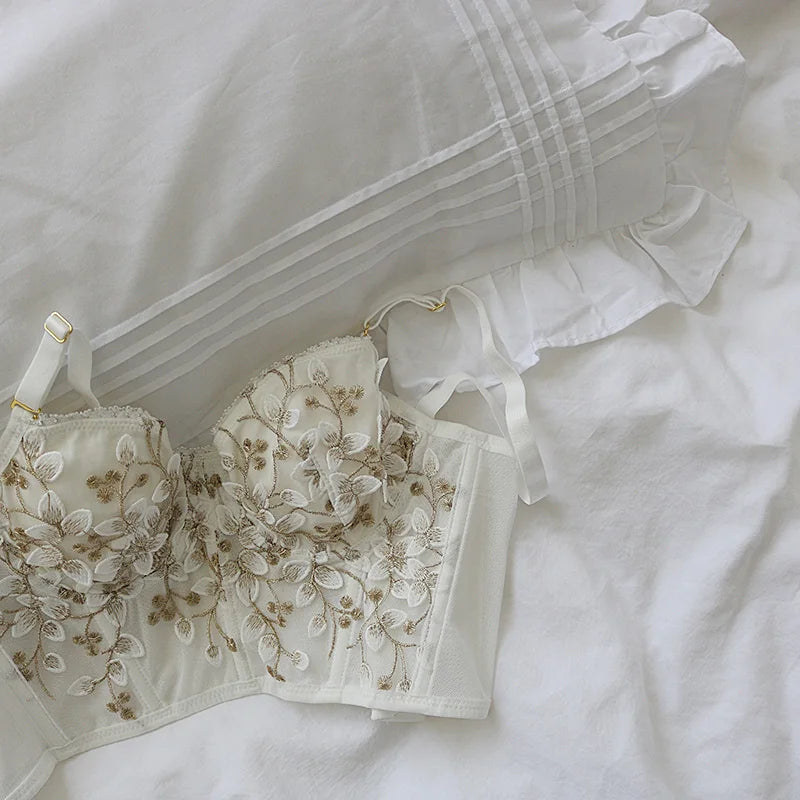 Three-dimensional embroidered sexy bra lingerie