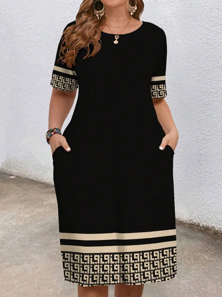 Plus-size short-sleeved round-neck pocket geometric dress
