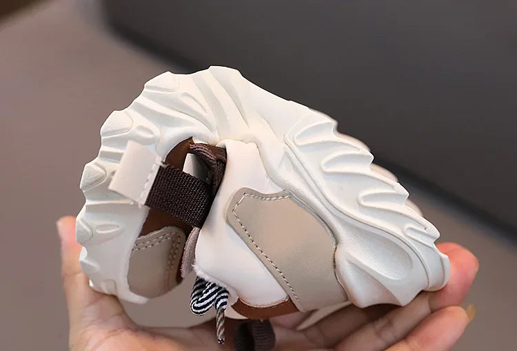 Pretty Silhouette Running Training Shoes