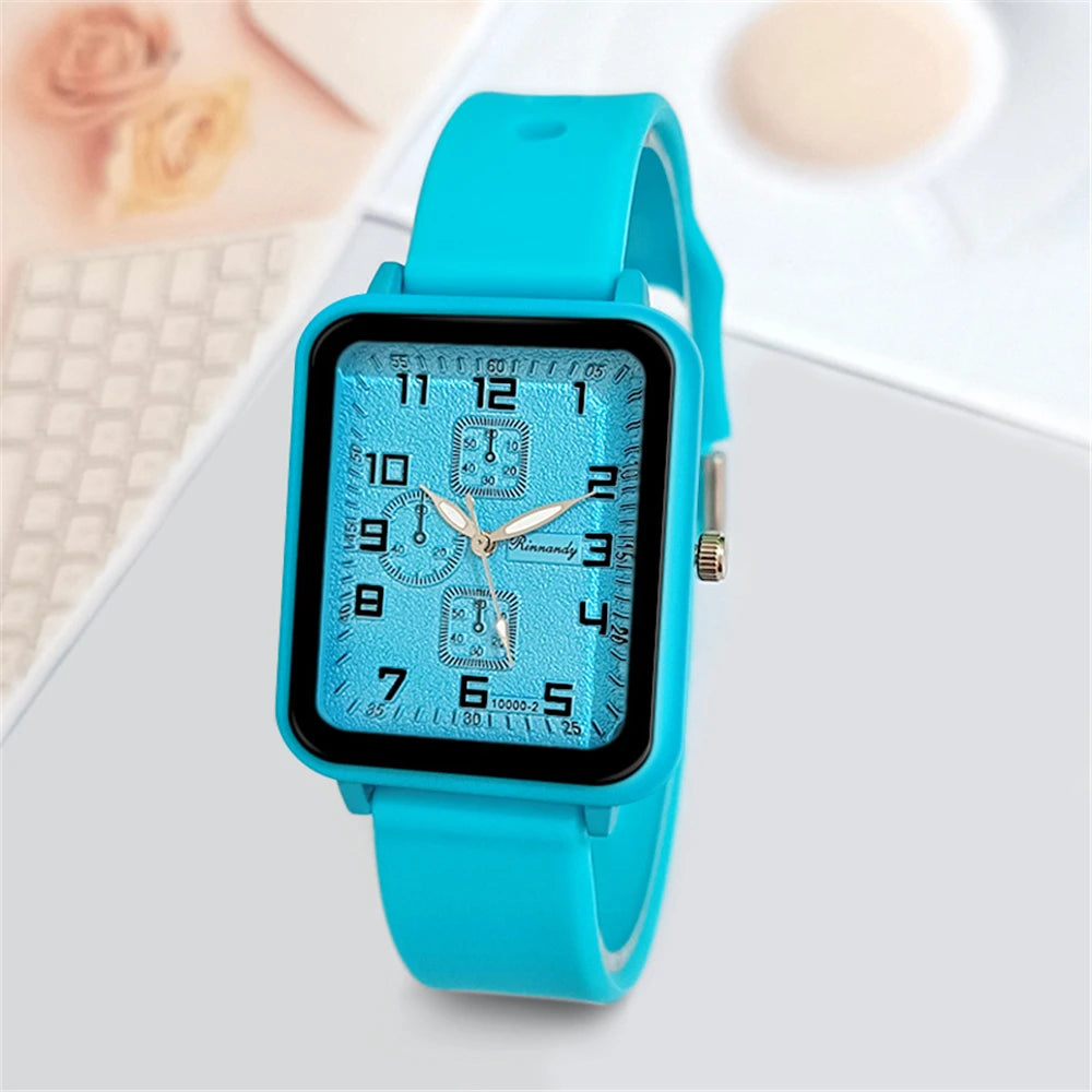 Sports Square Quartz Blue silicone strap Wristwatches