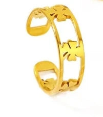 DANA Three-dimensional M Letter Ring