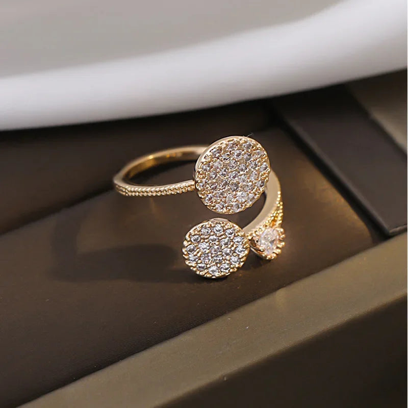 Korean Exquisite Geometric Round Luxury Zircon Ring