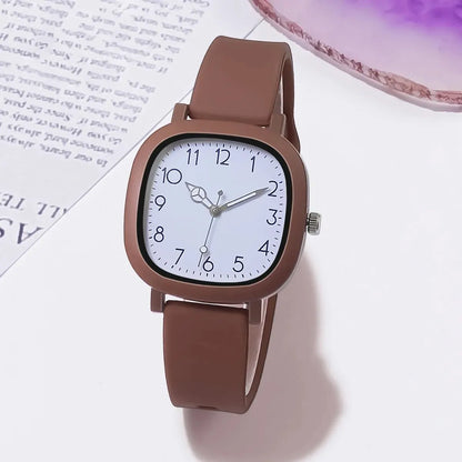 Quartz Simplicity Causal Silicone Strap Quartz Watch
