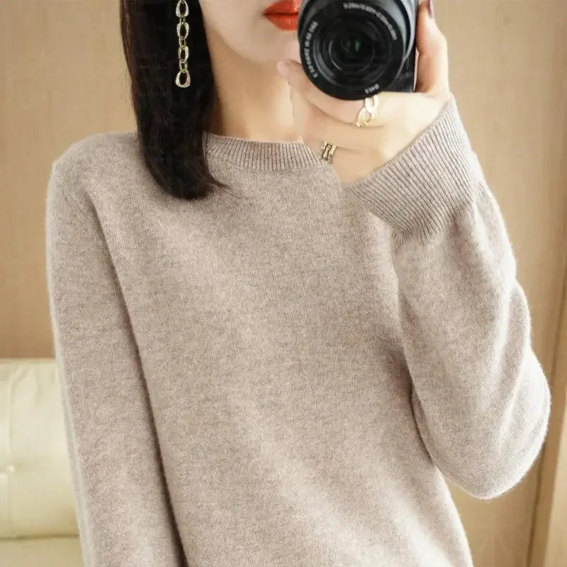 Thin Round Neck Pullover