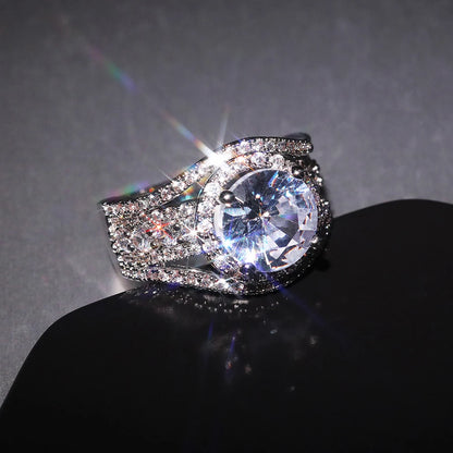 Luxury Cubic Zirconia Ring Modern Design