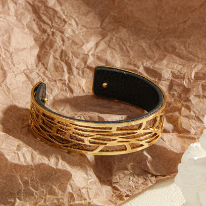 Hollow double-sided leather color replaceable bracelet