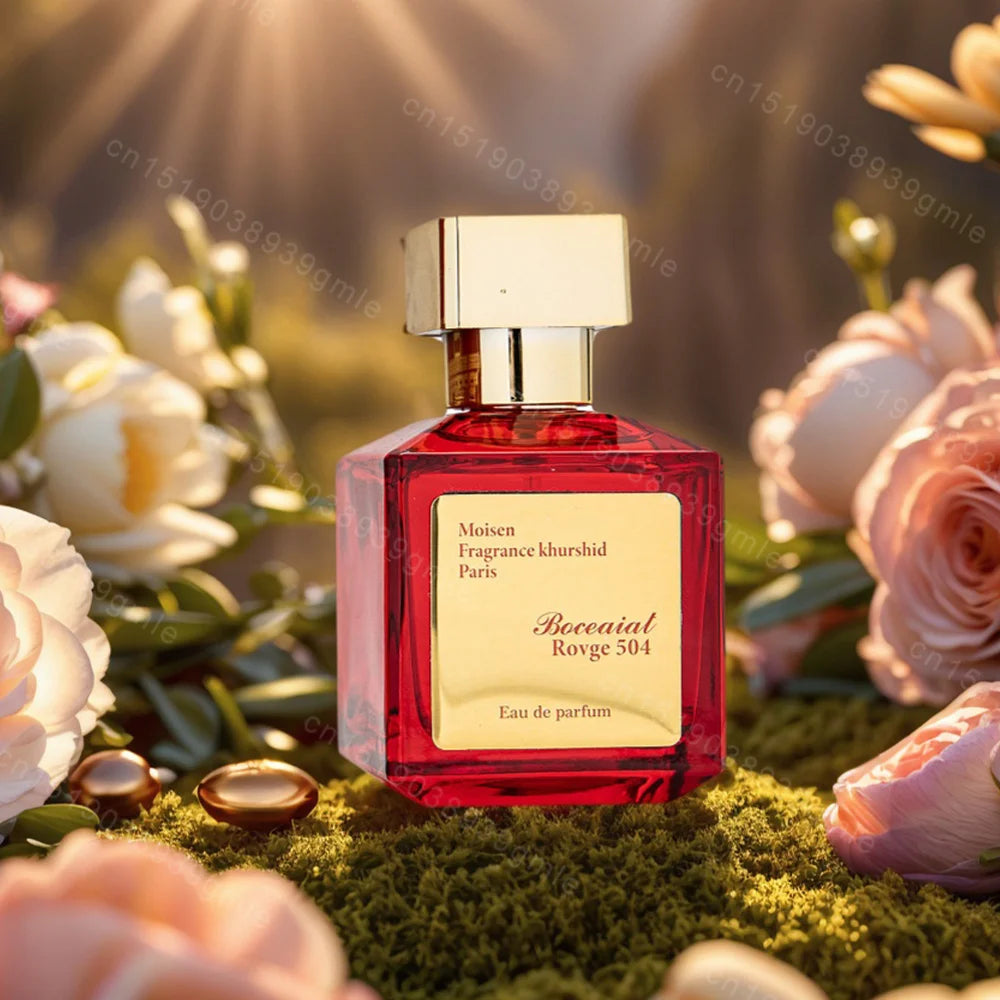Perfume con aroma a oud, madera de agar y rosa