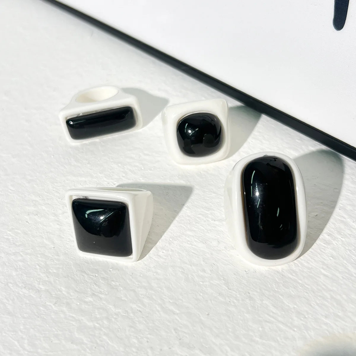 Minimalism Black White Irregular Geometric Resin Rings
