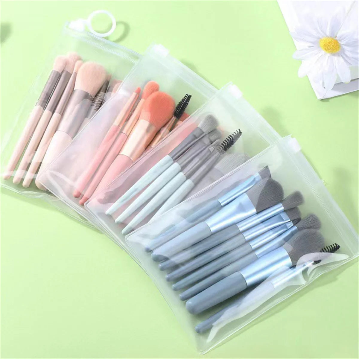 Soft Fluffy Makeup Brushes Set for cosmetics