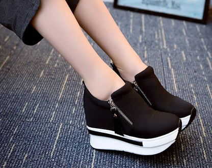 Casual Hidden Heel Canvas Sneaker