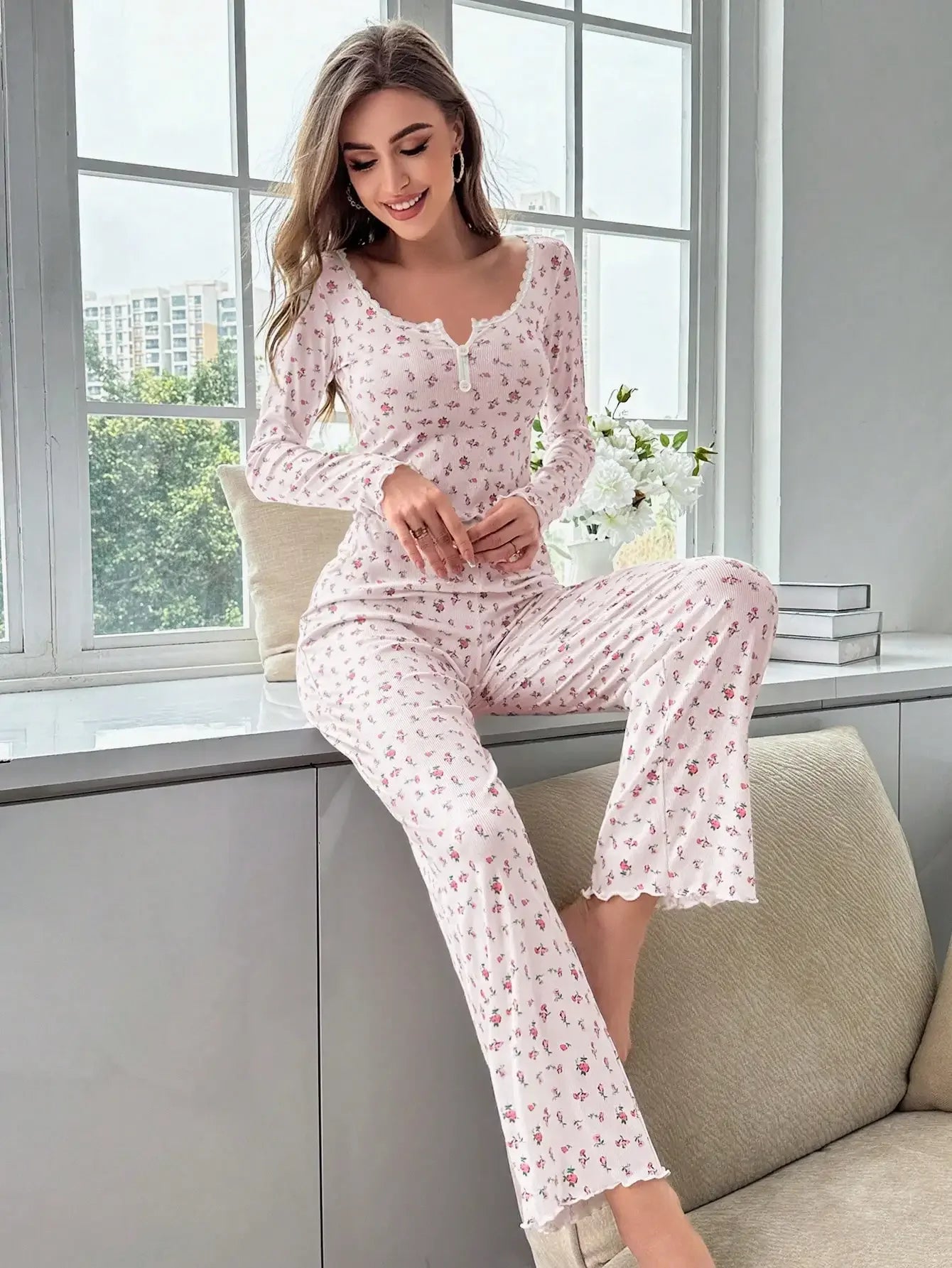 Floral Long-Sleeve Cotton Pyjamas Set