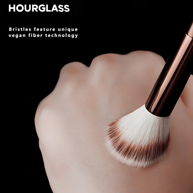 No. 15 Liquid Blush Brush Angled Contour Brush Loose Powder Brush