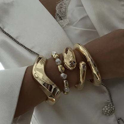 Wave Twist Exaggerated Chunky Cuff Bangle Hip Hop Bracelet
