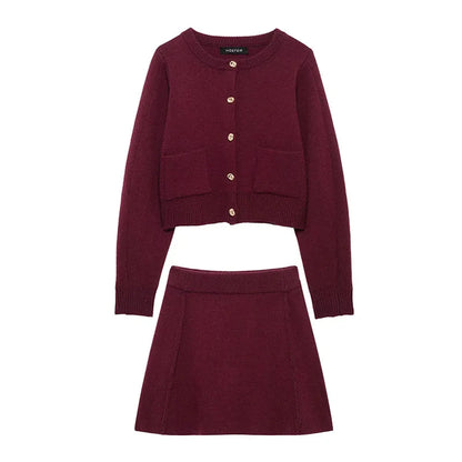 Falda mini ajustada de punto de manga larga con cuello redondo