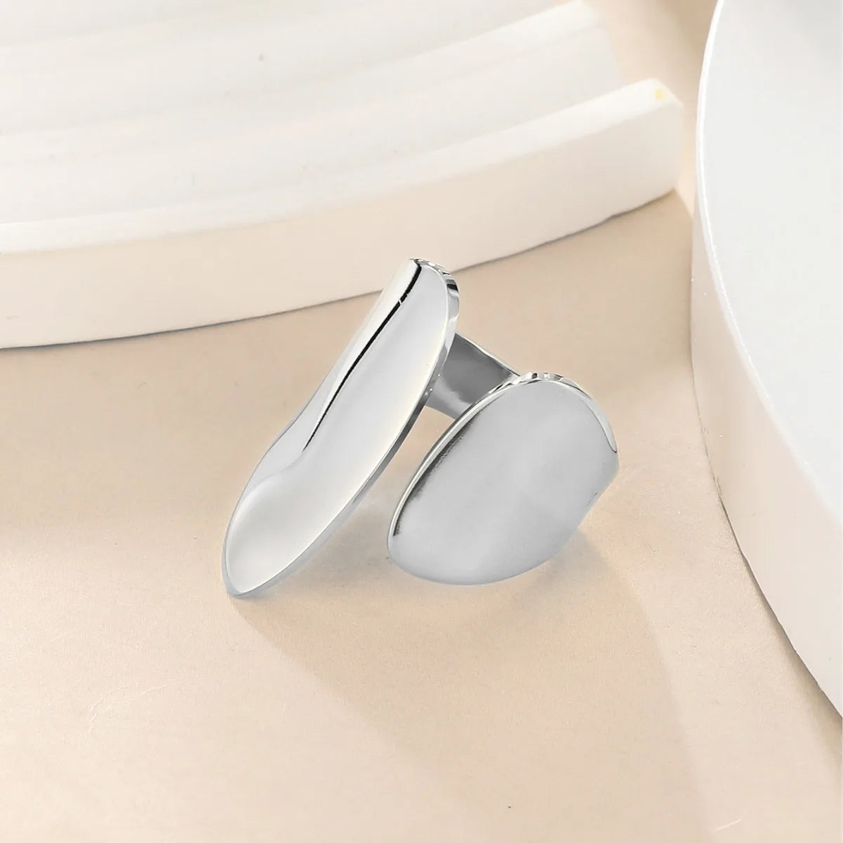 DANA Stainless Steel Smooth Metal Heart Rings