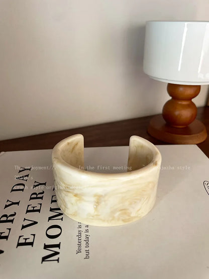 Geometry Wide-edge Dark Grain Bracelets